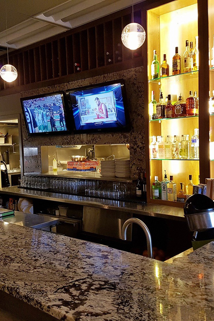 Bin 4 Burger Lounge Rethink your burger